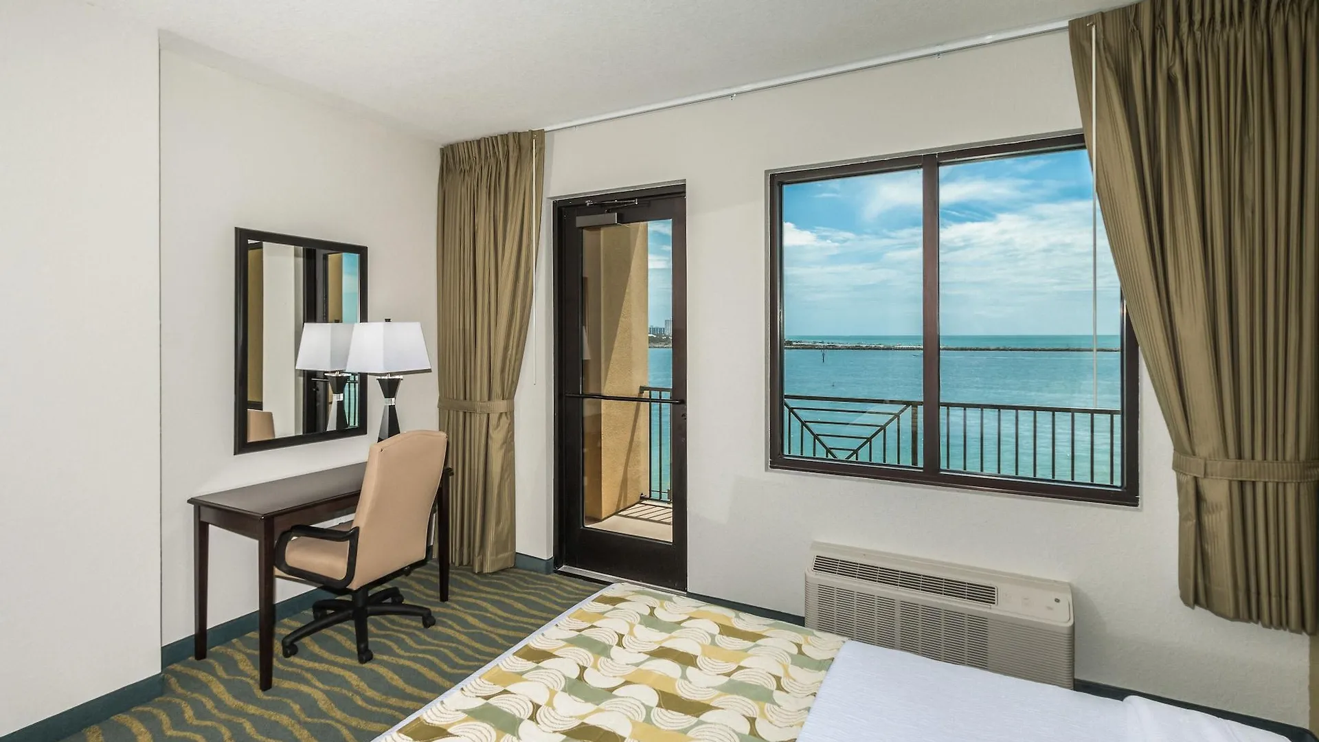 Edge Hotel Clearwater Beach